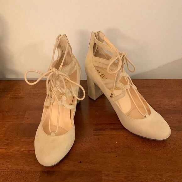 Unisa Cream Vintage Look Lace-Up Block Heels - Picture 1 of 11